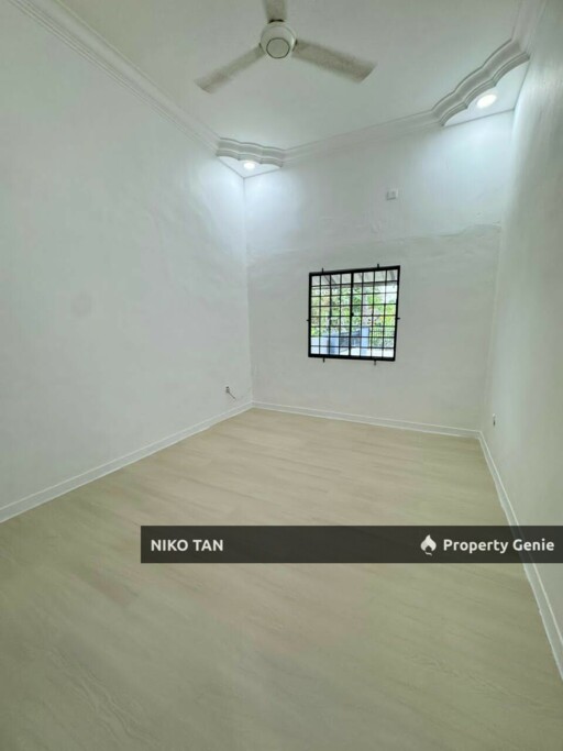 For Sale Jalan Camar, 1 Storey End Lot Unit Taman Perling Tampoi
