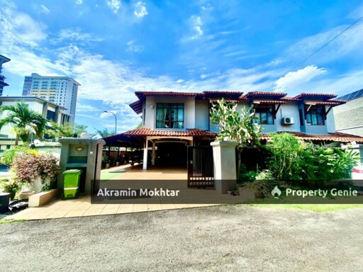 Freehold & Partially Furnished | Double Storey Bungalow [CORNER] Jalan Kent Kampung Datuk Keramat KL