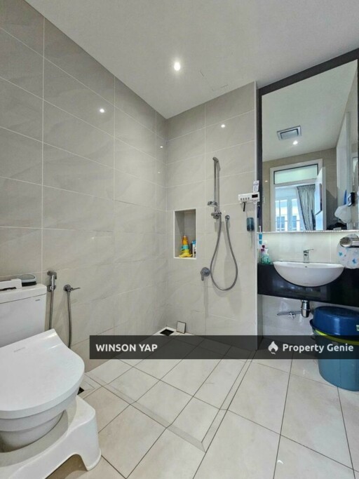 2 Storey Cluster House Eco Spring 2 JB Renovated Design Negotiable