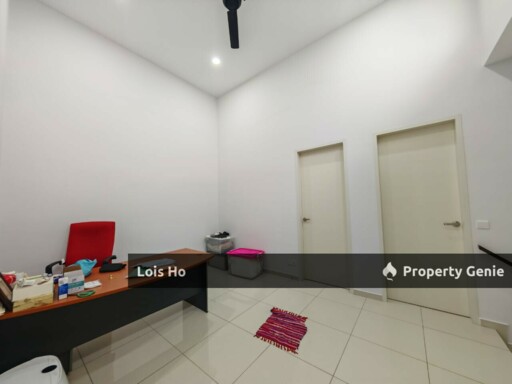 For Sale One Krubong Sutera Emas Double Storey 640K