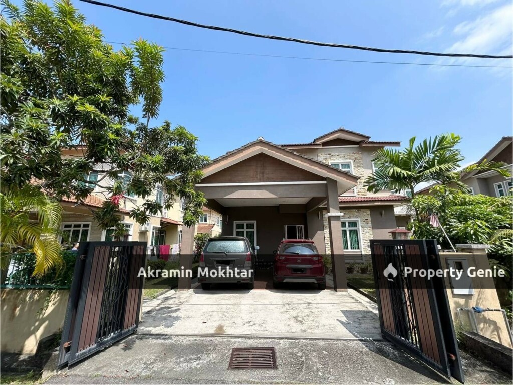 RENOVATED & PARTIAL Furnished Double Storey Bungalow Desa Pinggiran Putra Kajang