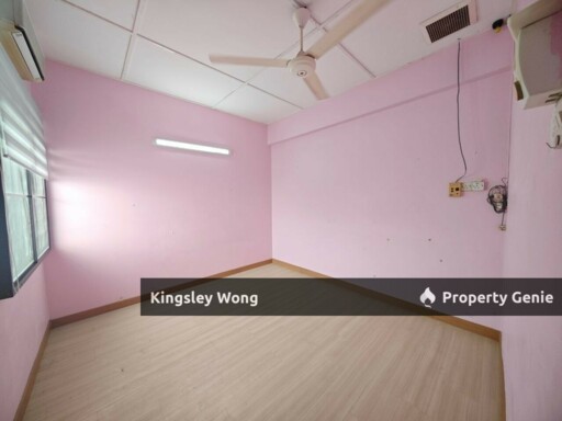 Silibin First Garden Double Storey Terrace House Facing North Simple Renovated Near Menglembu