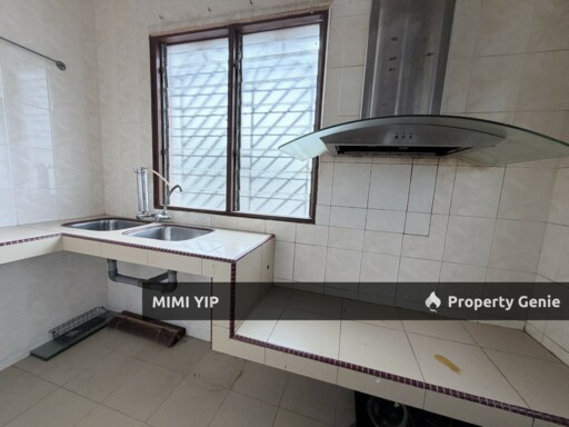 FREEHOLD END LOT @ DAMAI PERDANA | MOVE-IN CONDITION | 4R3B | ONLY RM585K