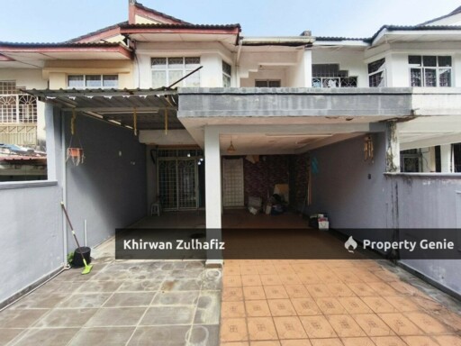 Jalan Semarak Bukit Beruntung Double Storey Terrace Facing Open For Sale