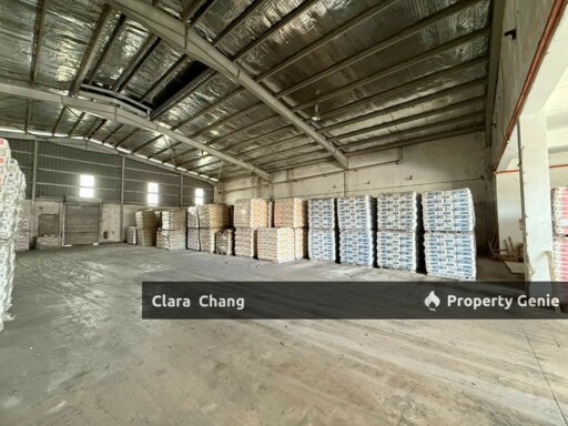 Kawasan Perindustrian Taman Johor 1.5 Storey Semi D Factory for Sale/Rent