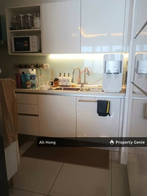 Perling / 8scape / 3bedroom / Partially Furnished / Renovated