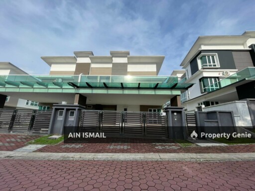 [100K BELOW MARKET] SEMI-D 2STOREY MAHKOTA HEIGHT (P2) KOTASAS, KUANTAN
