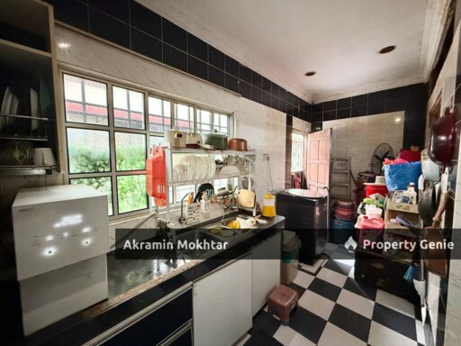 FREEHOLD, FULLY RENOVATED & END LOT | DOUBLE STOREY TAMAN DAGANG RANTAU PANJANG KLANG