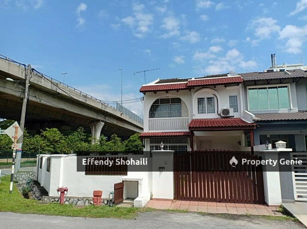 SS 12 SUBANG JAYA CORNER LOT