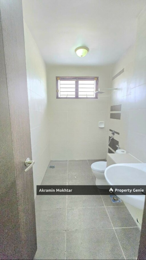 FREEHOLD, FACING OPEN & REFURBISHED | ARCA KARYA SUPERLINK DOUBLE STOREY ALAM IMPIAN (SEKSYEN 35 ALAM IMPIAN)