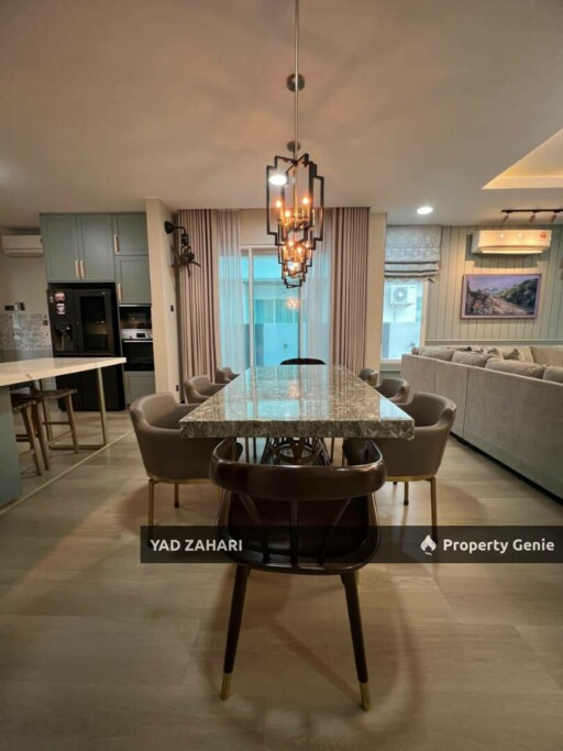 Taman Impian Sutera 2, Seksyen 30 Shah Alam | 2-Storey Semi-D 5 Bedrooms | RM1.1M - Partial Furnished, Renovated and Near Masjid