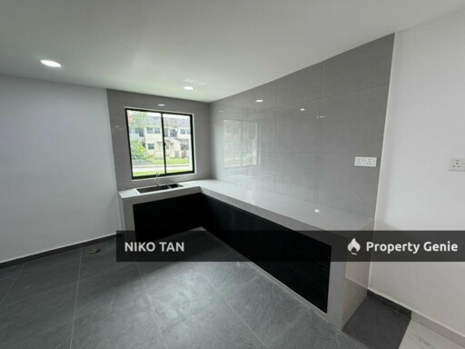 Jalan Kekabu 2Stry With Fully Renovated & Extended Kitchen Taman Desa Cemerlang