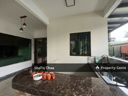 Corner Lot Double Storey with Pool Taman Tasik Prima Puchong For Rent
