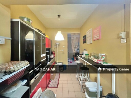 Taman Bukit Pelangi Apartment, Subang Jaya | RM310K - Extended Kitchen, Easy Access to Highway & Partial Furnished