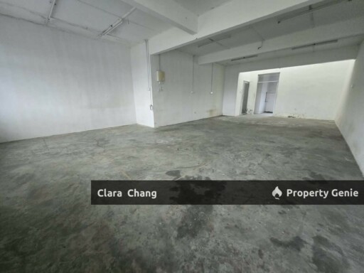 Taman Koperasi Kluang Double Storey Shoplot for Sale