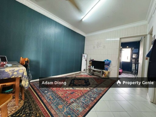 Taman Cempaka Flat @ Tampoi