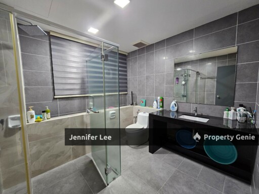 Gated Guarded 3 Storey Semi D with Built-In Lift, Golf View Villa @ Taman Golf, Ipoh