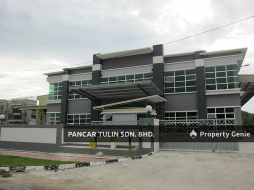 Beranang, Industrial Park