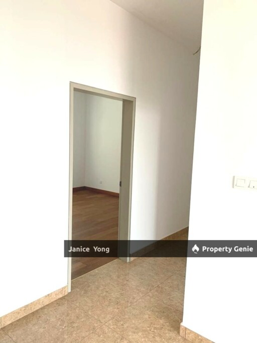 Laguna Heights Condominium @ Perling