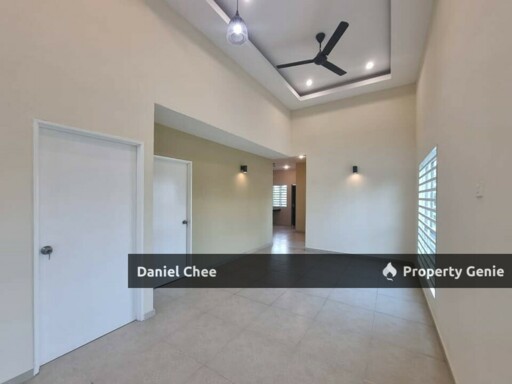 Pengkalan Full Renovated Single Storey End Lot House For Sale