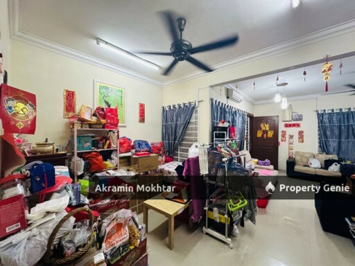 Freehold & Partially Furnished | [Walking to LRT] Double Storey Terrace Putra Bistari, Putra Heights, Selangor