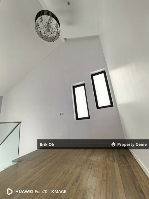 Luxury 3-Storey Corner Bungalow with Pool @ Twin Palm Sungai Long- For Sale