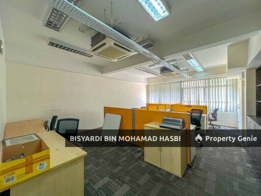 FACING MAIN ROAD, 6 Storey Shop Office Lot NEO DAMANSARA, DAMANSARA PERDANA PETALING JAYA .