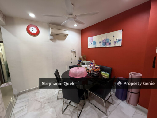 Taman Saga Klang 2 Storey Extended 4B3B Terrance House For Sale