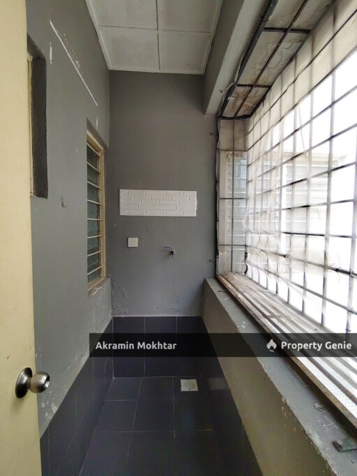 IRIS APARTMENT SAUJANA UTAMA SUNGAI BULOH