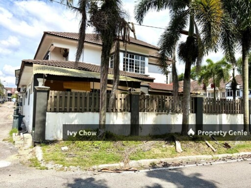 Bandar Putra Jalan Nuri Kulai double Storey Corner lot