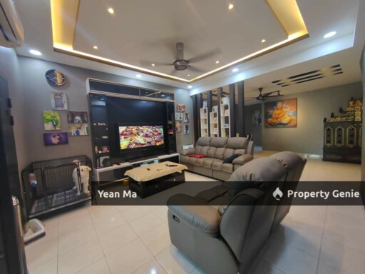 2 Storey Terrace Sari Alamanda Sungai Choh Rawang Renovation Unit For Sale