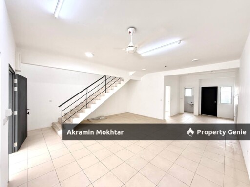 Freehold & New | Double Storey Terrace, Iringan Bayu (Aury), Seremban