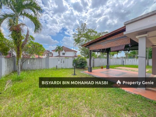 FACING OPEN 2 STOREY CORNER LOT, JALAN PALADIUM, SEKSYEN 7 SHAH ALAM .