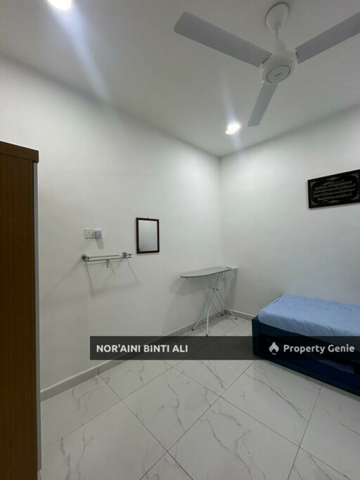 1 UNIT TERES SETINGKAT (END LOT) KG JAWA  KUANTAN PAHANG (FULL RENOVATED) PARTIAL FURNISHED.