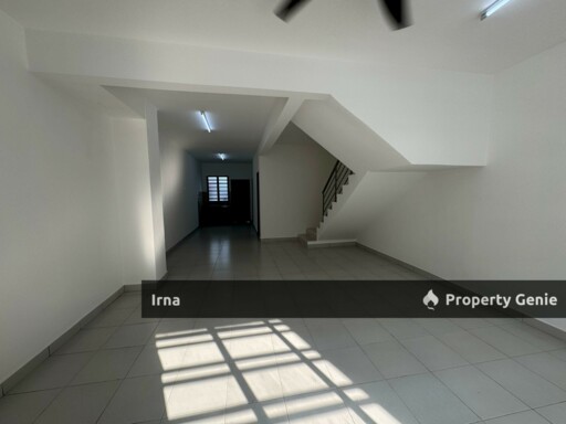 Double Storey Terrace Jalan Scientex 27, Taman Scientex, 81030 Kelapa Sawit, Johor