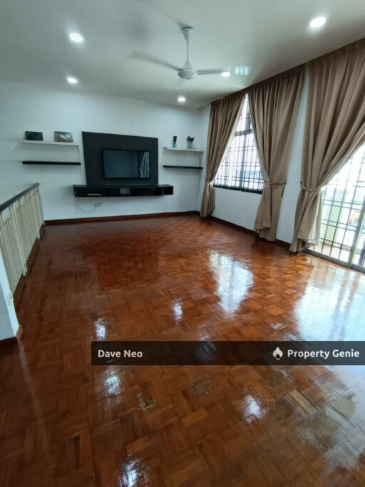 Taman Bukit Jaya @ Ulu Tiram • 2.5-Storey House • Partial Furnished