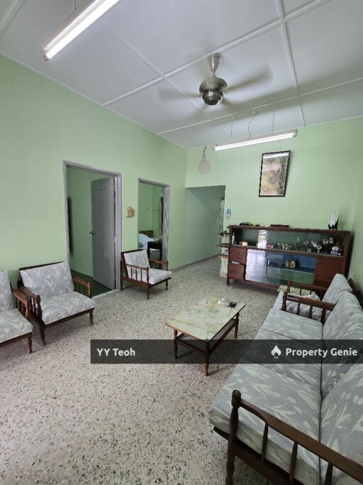 Ujong Pasir Single Storey Terrace