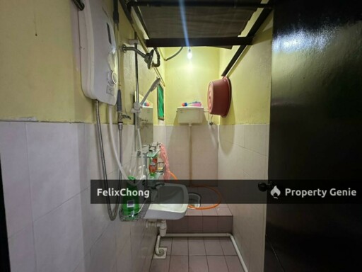 Rumah Pangsa Jasmine Medium Cost Flat,Desa Cemerlang,Level 4,Renovated