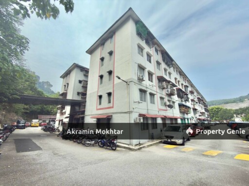 Pangsapuri Anggerik, Taman Bukit Permai 2, Ampang Selangor .