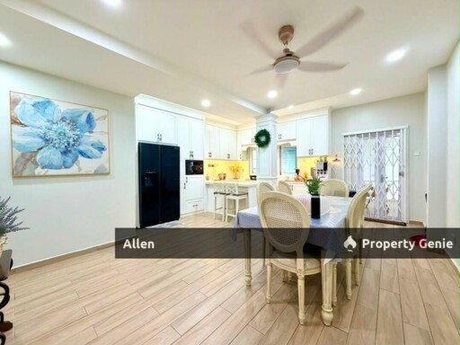 Rare Corner Lot Double-Storey Terrace House @ Mutiara Rini Mutiara Rini 双层排楼稀有角头间