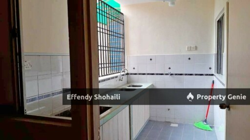 VENICE HILL CONDO CHERAS