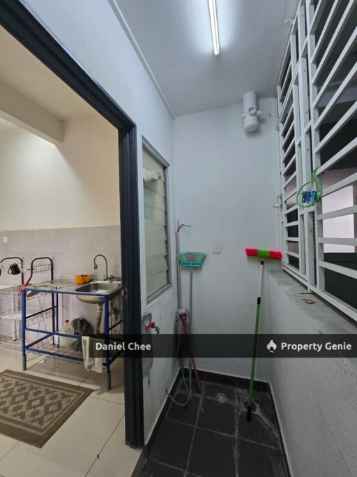 KAMPUNG PALOH CONDOMINIUM – 2-BEDROOM UNIT FOR RENT