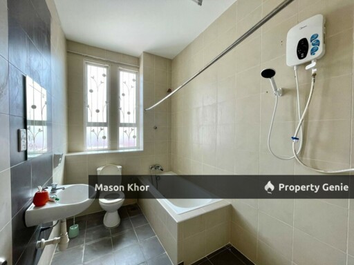 SETIA PEARL ISLAD@ THE ISLE OF AROMA 3 STOREY TERRANCE PARTIALLY FURNISHED BAYAN LEPAS