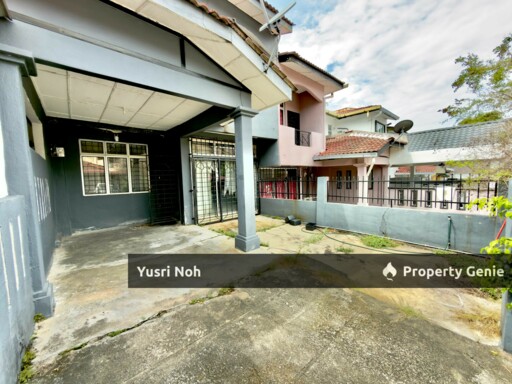 2 Storey Terrace AT Taman Seroja, Bandar Baru Salak Tinggi, Sepang Selangor