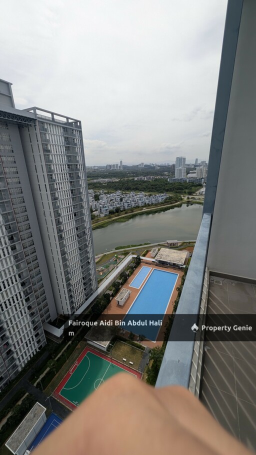 Lakefront Homes Cyberjaya Full Furnish