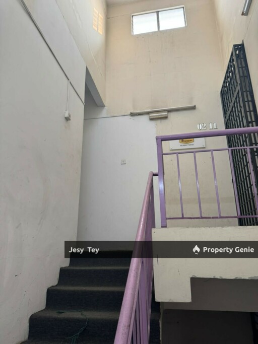 Taman Mount Austin - Shop For Rent 3rd Floor