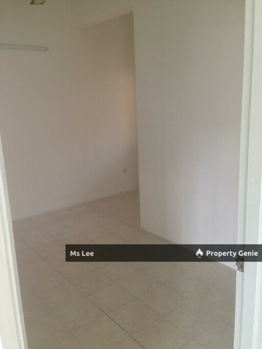 Bayu Villa Apartment @ Taman Bayu Perdana, Klang - Blok B Level 7 - Ready Now