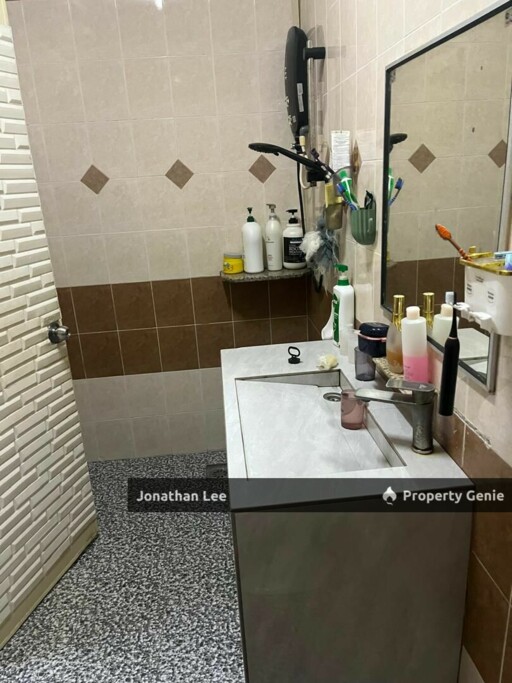 Mutiara Rini 2 Storey Terrance House