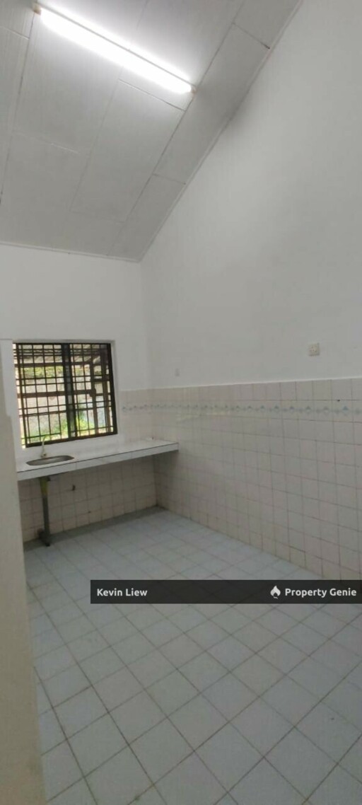 Desa Cemerlang Terrace House