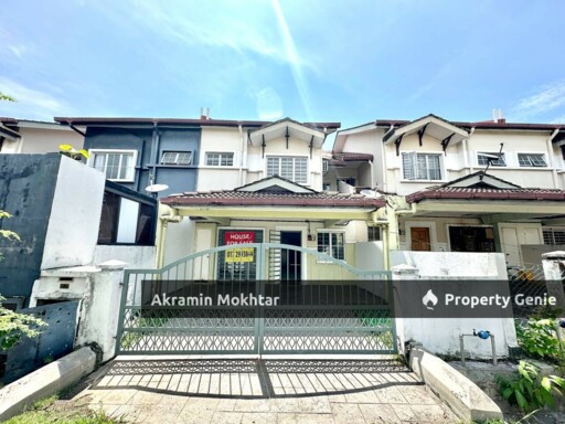 Double Storey Terrace Intermediate Seksyen 5, Kota Puteri, Rawang